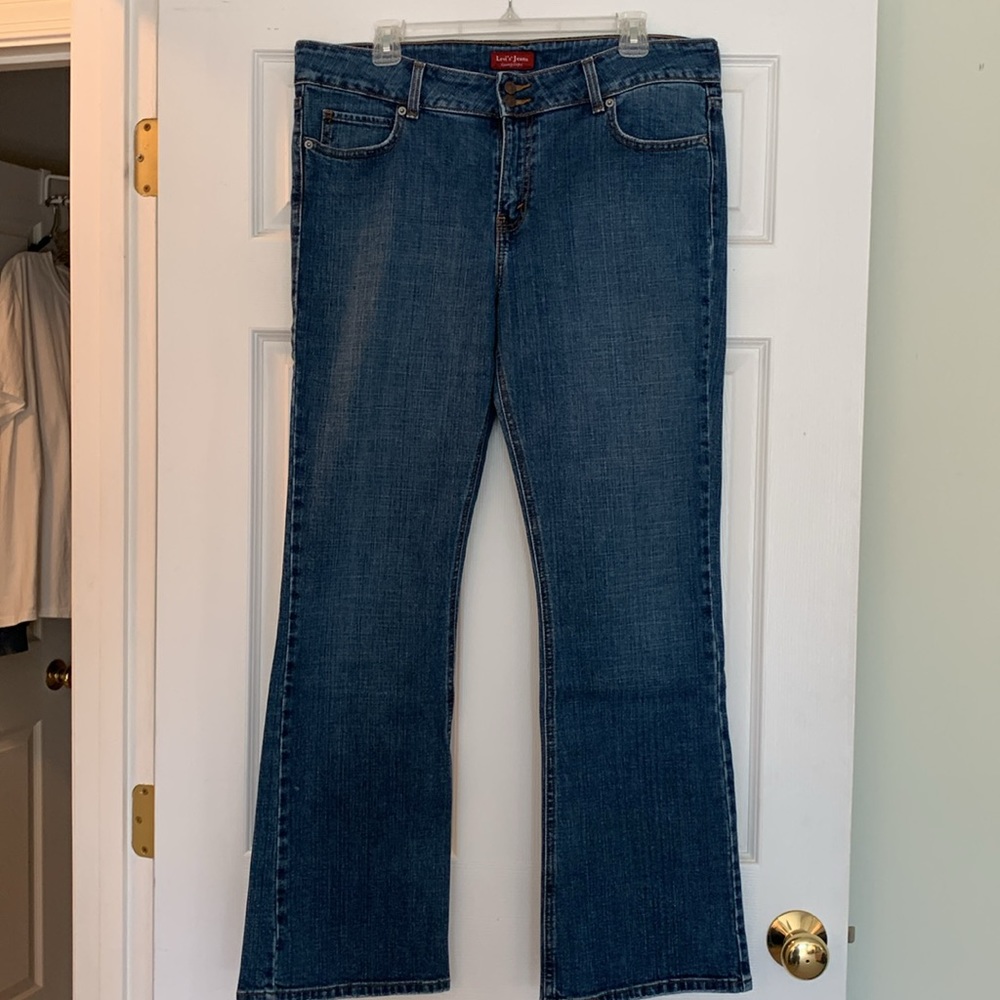 Vintage Levi's 526 Slender Boot Cut Jeans Sz 12